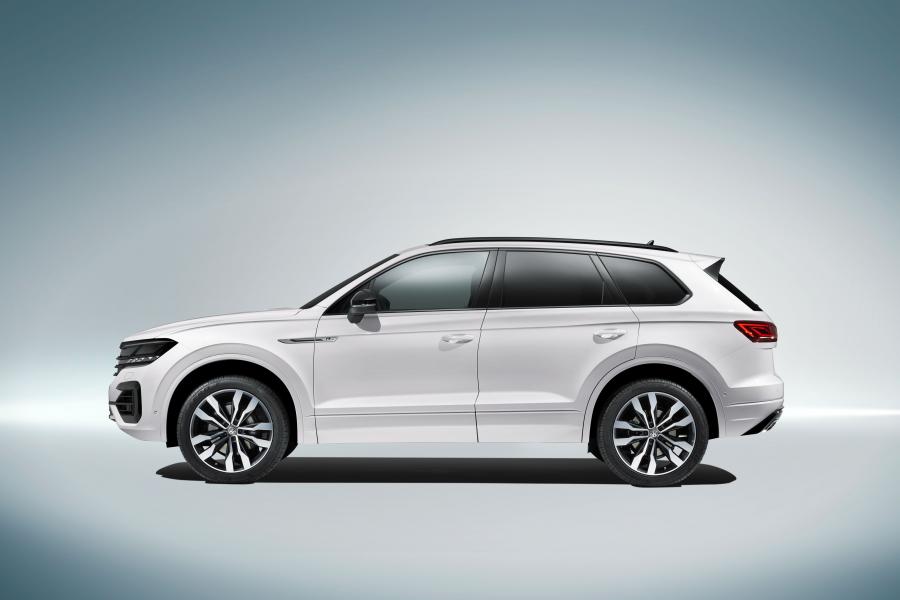  Volkswagen Touareg V6 TDI R-Line 2018 года  (WW) (фото 3 из 41)